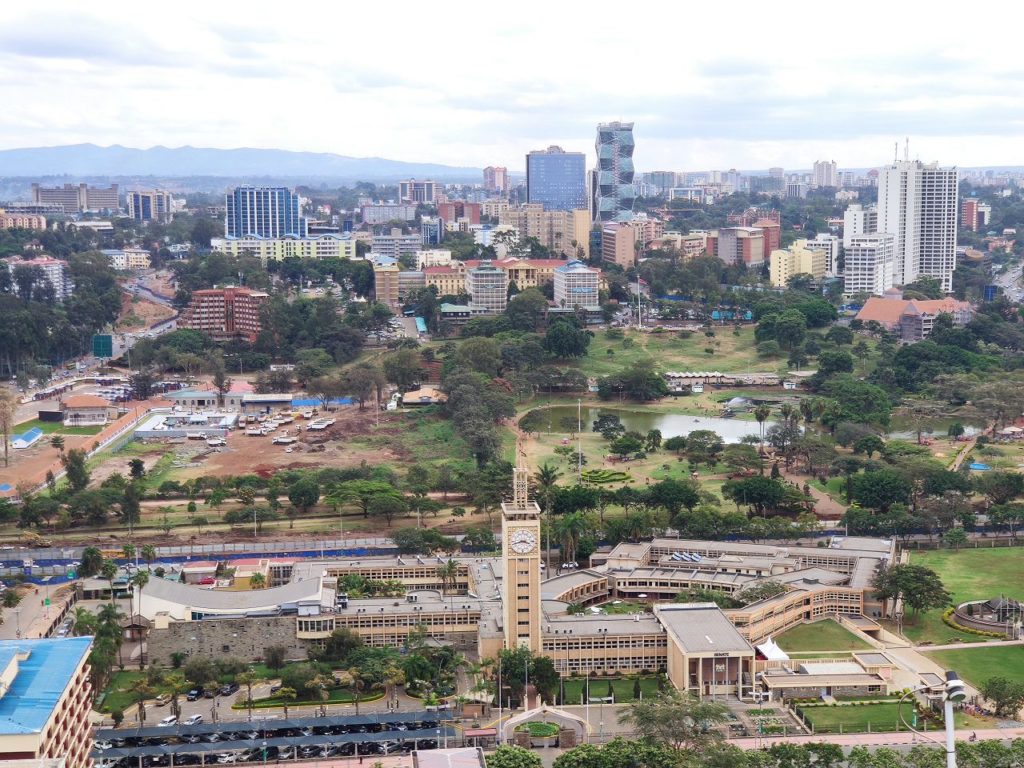 Stadt von oben in Nairobi, Kenia